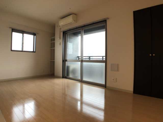 居室・リビング　アヴァンツァーレ田端