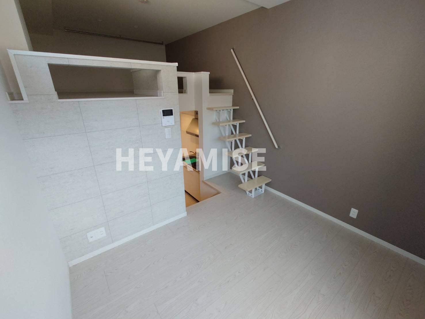 居室・リビング　※室内画像は別号室のもの