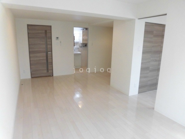 居室・リビング　同号室タイプ写真