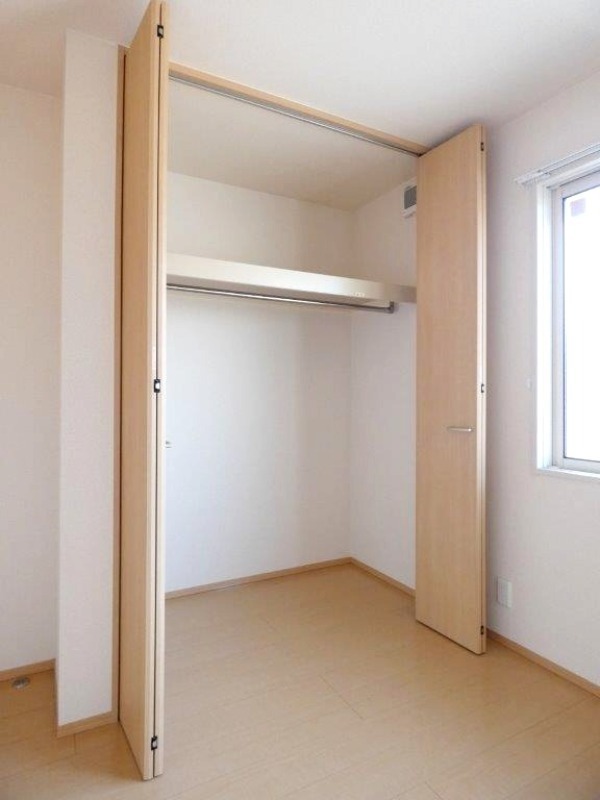 収納　図面と現状に相違がある場合には現状を優先