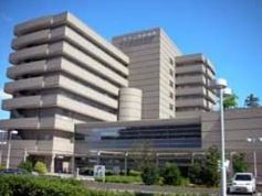 病院　大阪市立十三市民病院（病院）まで208m