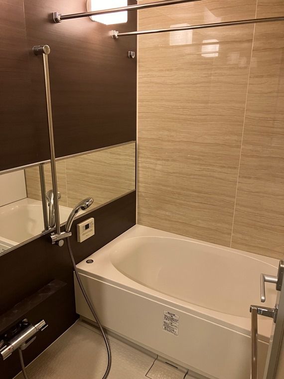 バス・シャワールーム