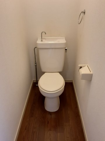 トイレ　2022年6月撮影※現況を優先します