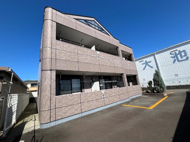 駐車場　外観写真（昼）