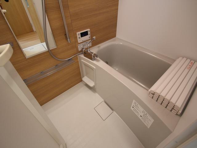 バス・シャワールーム　別室の参考写真です。※現況優先