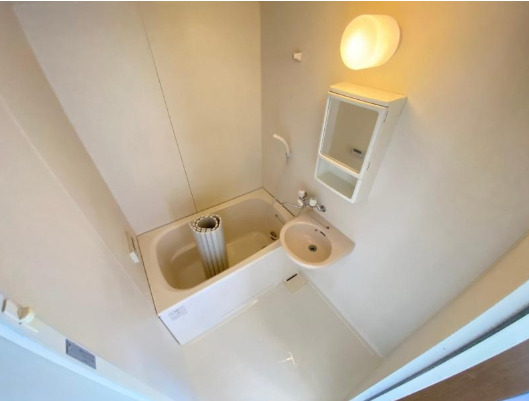 バス・シャワールーム　お風呂で日々の疲れを落としましょう