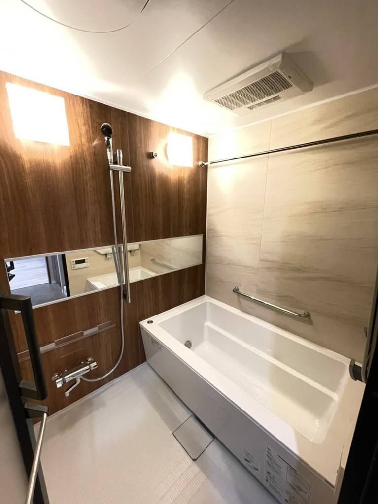 バス・シャワールーム