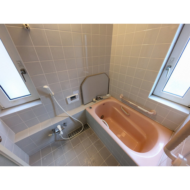 バス・シャワールーム　バス