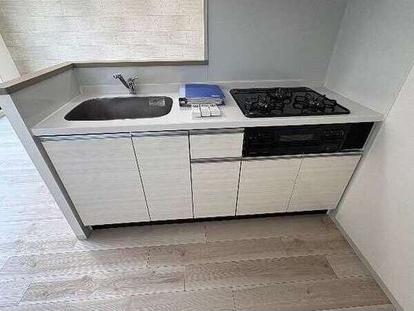 キッチン　くじらのゼロ賃貸は＼仲介手数料0円×初期費用最安×全国対応／