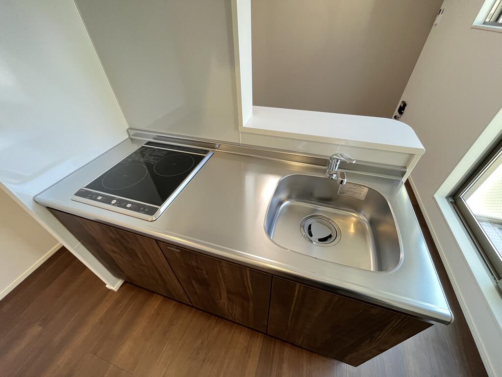 キッチン　別タイプ参考写真です