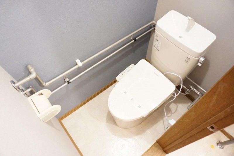 トイレ　トイレ