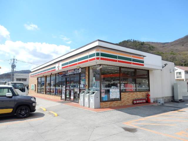 コンビニ　セブンイレブン岡山牟佐店（コンビニ）まで224m