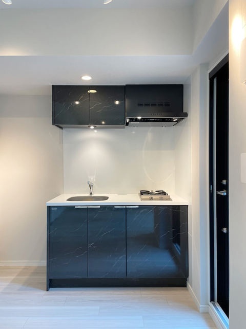 キッチン　別タイプ部屋　参考写真です