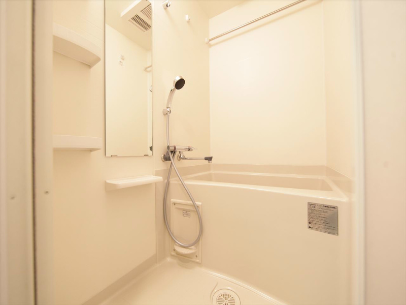 バス・シャワールーム　バスルーム　浴室暖房乾燥機付き