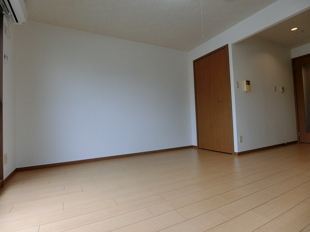 その他部屋・スペース　【コンビニエンスストア】セブンイレブン西宮小松町2丁目店まで