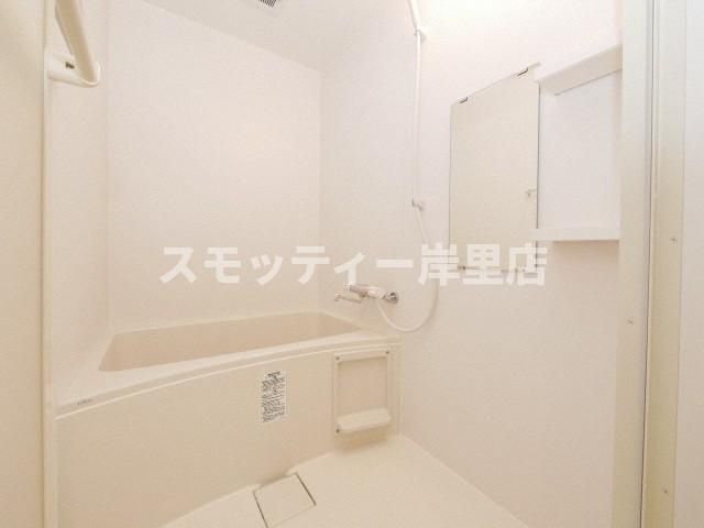 バス・シャワールーム　お風呂です