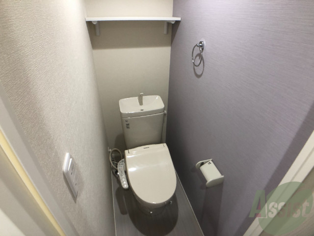 トイレ　トイレはシンプルかつオーソドックスで使いやすそうですね。