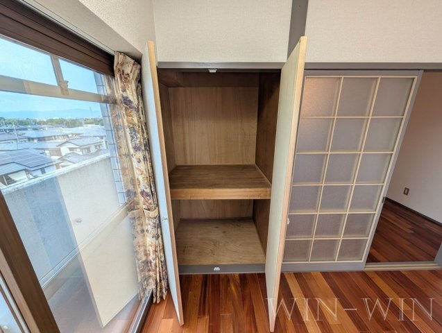 収納　イメージ（同建物内別部屋の写真です）