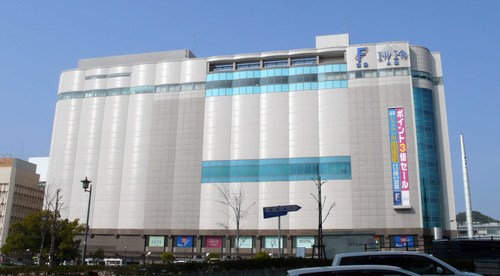 ショッピングセンター　エールエールA館（ショッピングセンター）まで404m