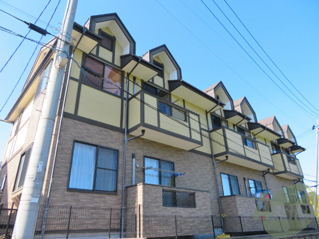 建物外観　青葉区落合「ナチュール壱番館」