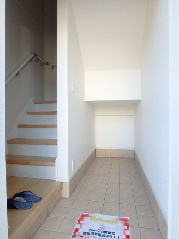 玄関　図面と現状に相違がある場合には現状を優先