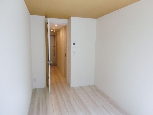 その他部屋・スペース　★6帖のエアコン付きの洋室です★