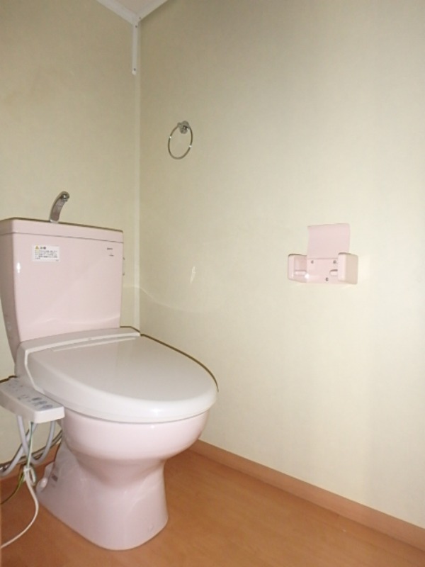 トイレ　図面と現状に相違がある場合には現状を優先．．．