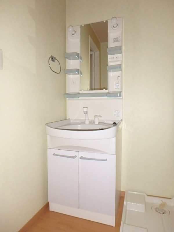 洗面設備　図面と現状に相違がある場合には現状を優先．．．