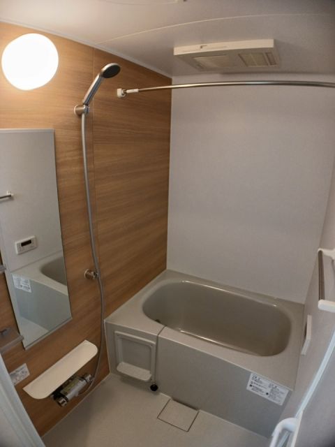 バス・シャワールーム