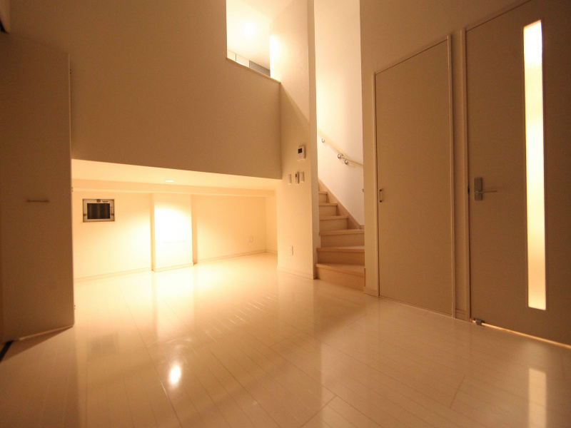 居室・リビング　洋室5.4帖　アンダーロフト4.6帖（収納としても使えます）