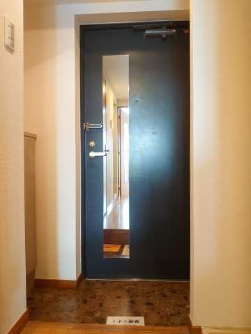 玄関　フェニックス三軒茶屋