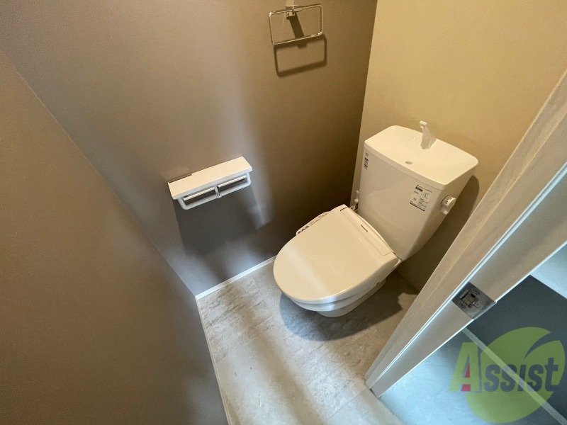 トイレ　ウォシュレット機能がついたトイレ。安心して使用できますね。