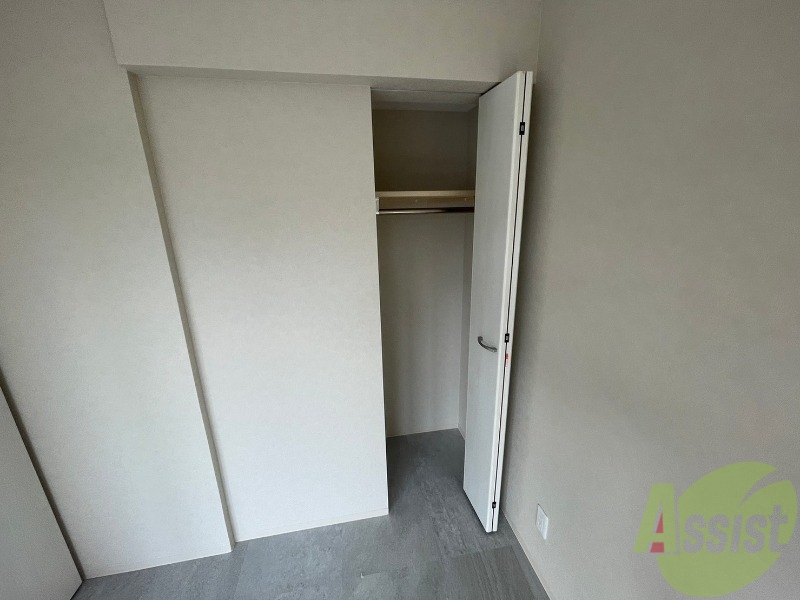 収納　クローゼットは奥行きもあり、荷物が多い方でも安心です。