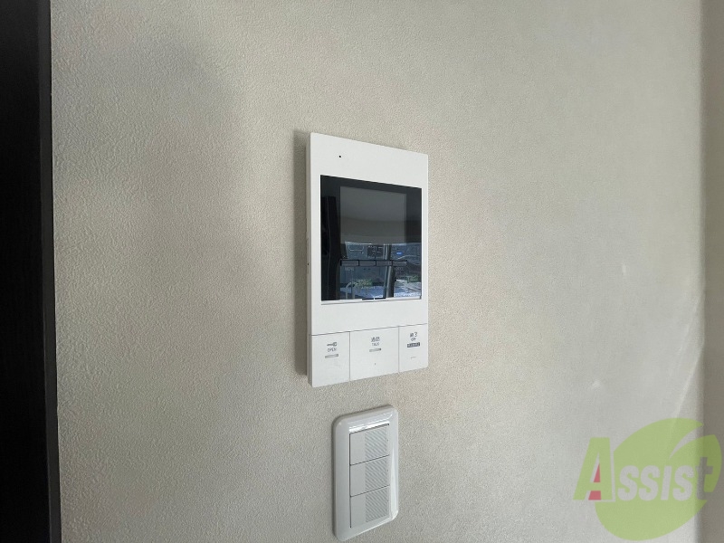 セキュリティ　インターホンは通話ができるので急な訪問があっても安心です。