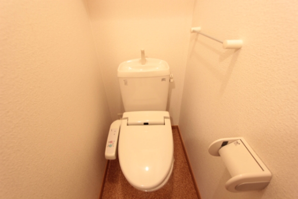トイレ　*トイレ*