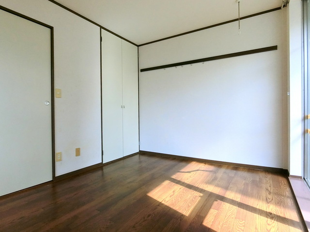 居室・リビング　★洋室6帖★