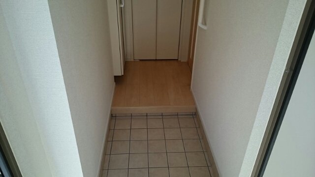 玄関　シンプルで使いやすい玄関です