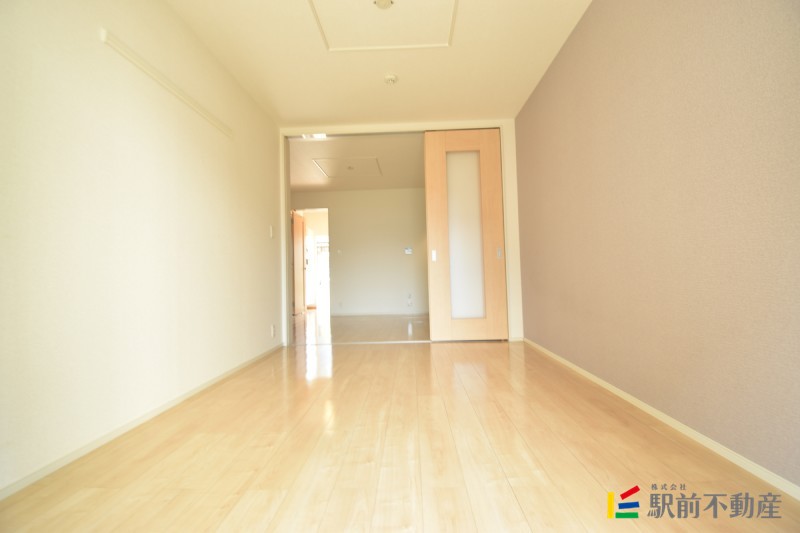 居室・リビング　室内物干し付き