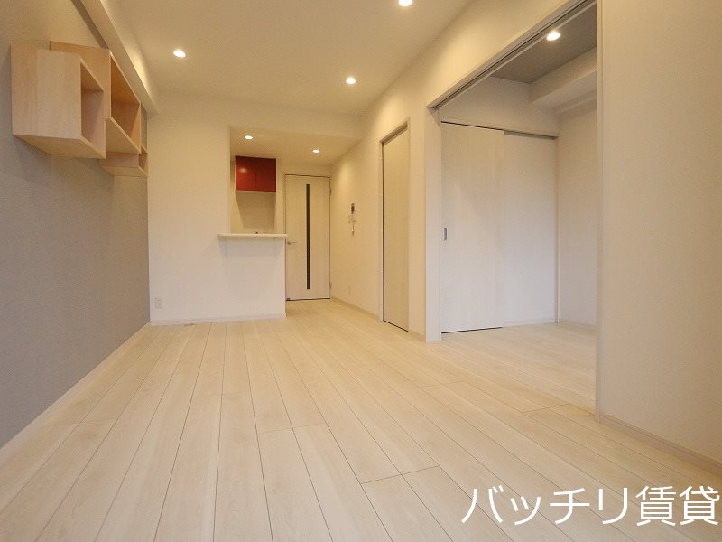 居室・リビング　※同マンション同タイプのお部屋の写真の為、現状を優先します。