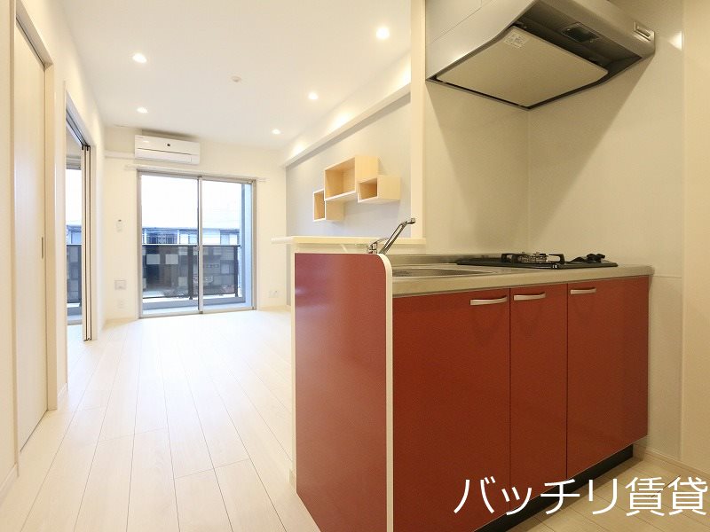 キッチン　※同マンション同タイプのお部屋の写真の為、現状を優先します。