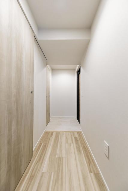 玄関　※写真は同タイプ住戸です。