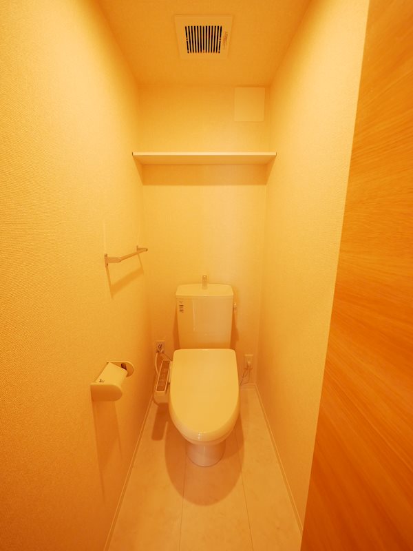 トイレ　ウォシュレット