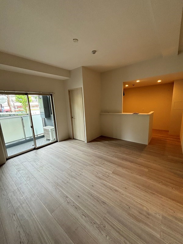 居室・リビング　開放感のあるゆったりとしたお部屋です♪