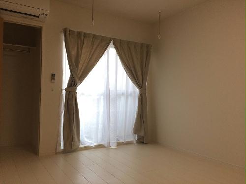 居室・リビング　広々としたキレイなお部屋です