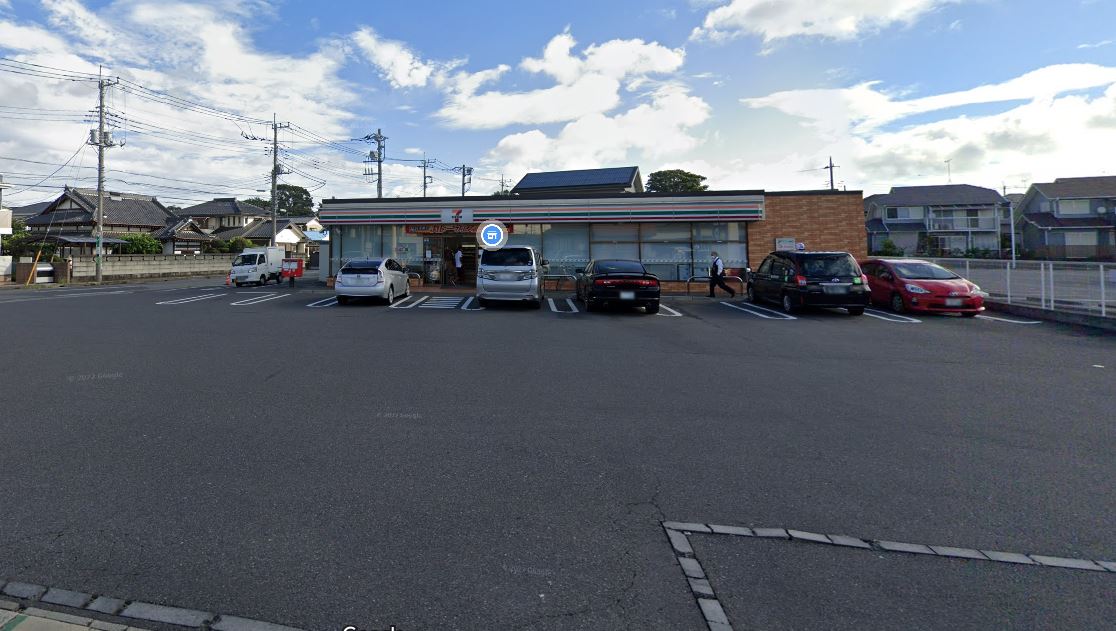 コンビニ　セブンイレブン 柏花野井北店（コンビニ）まで883m