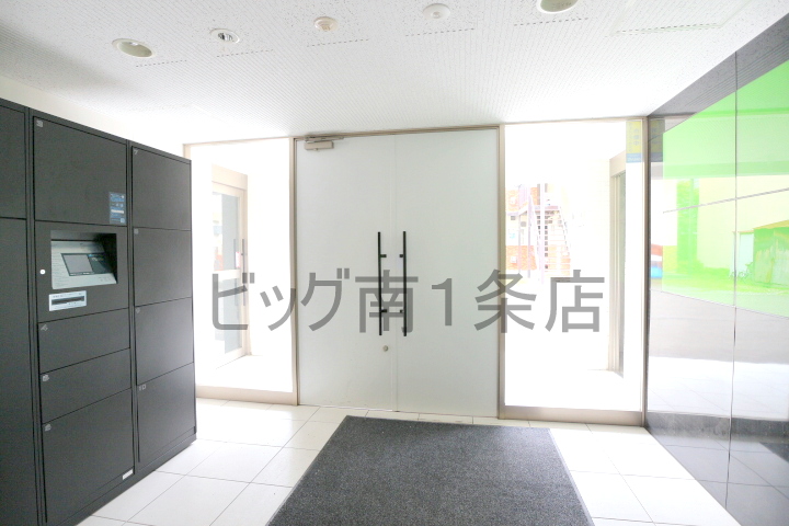 エントランス　エントランスです♪