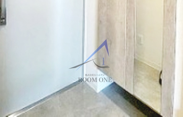 玄関　玄関です。