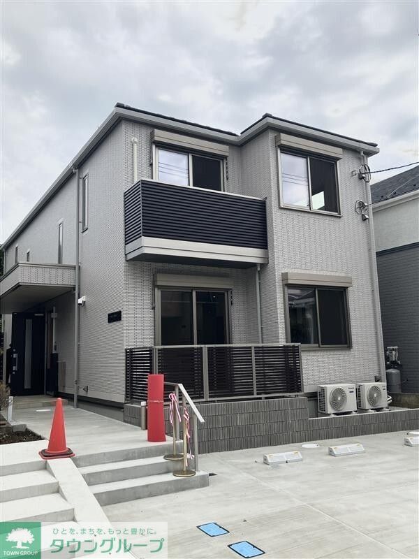 建物外観　エントランス