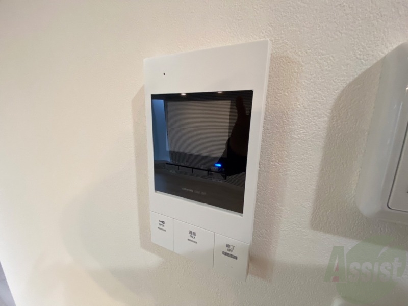 セキュリティ　ＴＶモニター付インターホンです。来客者の顔が見えるので安心！
