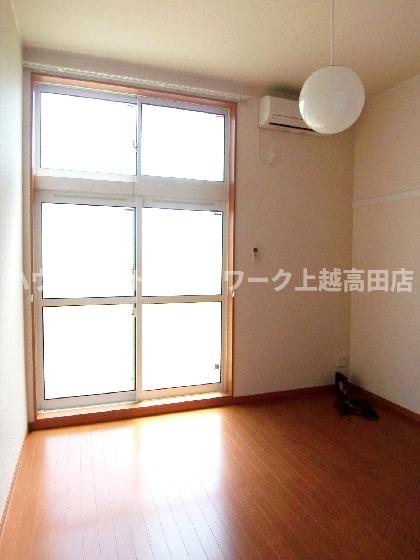 居室・リビング　洋室